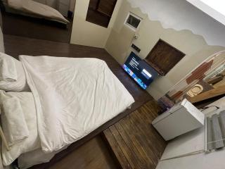 The best hot spring room in town - 5
