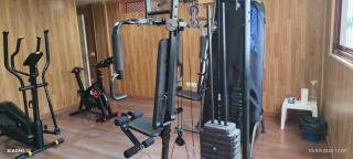 Beachside Penthouse Elviria 4 Bed, pools open all year, gym parking - 4