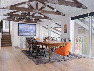 RMR: Montreux House in Teton Village - 2