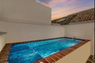 Private House PRIVATE POOL - 9