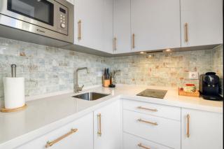 Private House PRIVATE POOL - 7