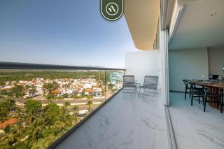 Stunning Oceanview Two Story Condo - Beach - Gym - 9