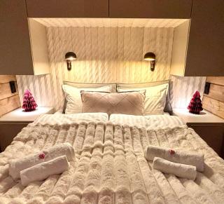 Luxury City Cottage - 8