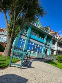 Beach Hotel Torbay B&B - 0