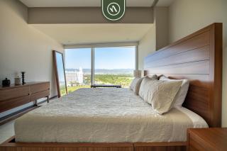 Stunning Oceanview Two Story Condo - Beach - Gym - 4
