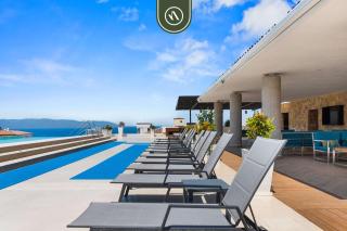 Elegant 2 BR Condo in Romantic Zone - Rooftop Pool - 3