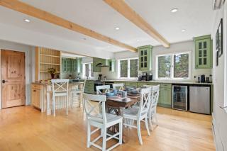 RMR: Bridger Chalet House in Teton Village - 4