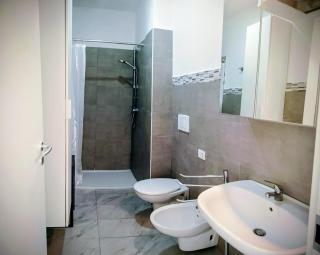 Private Room in Isola-Farini - 4