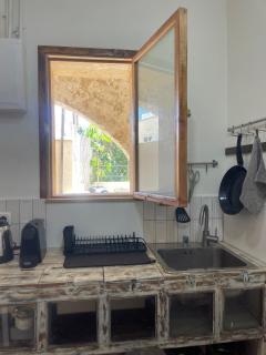 Beautiful apartment & garden - 7