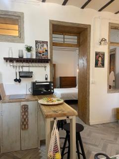 Beautiful apartment & garden - 0