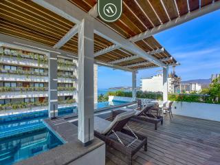 New 1 BR Condo - Oceanview Pool - 2 min to Beach - 2