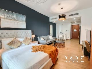 Rare Holiday Homes - Near City Center Ma'eisem - Pool view - Crescent Tower A - R706 - IMPZ - Dubai - 7