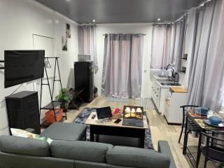 Tranquil Vistas of Marigot - 1