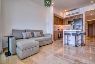 New Oceanfront 1 BR Condo - Gym - Beach - Pool - 6