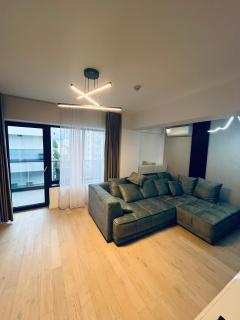 Family Home 2 Centru Palas Mall - 9