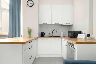 Cosy Studio with Mezzanine in Poznań Close to the Old Market Square by Noclegi Renters - 9