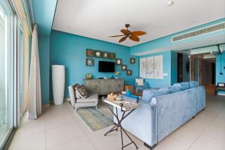Oceanview 3BR Apt with Beach Access - Pool - Gym - 5