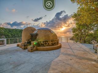 Luxury Oceanfront Villa - Private Beach - Pool - 5