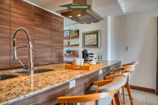 Luxury 2BR Condo in Marina - Pool - Zen Rooftop - 9
