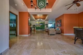 Tasteful Condo Near Romantic Zone - Pool - 2