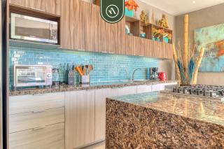 Great 2BR Condo with Rooftop Pool - Romantic Zone - 9