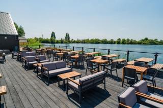 The Restful Rose at Chichester Lakeside - 2