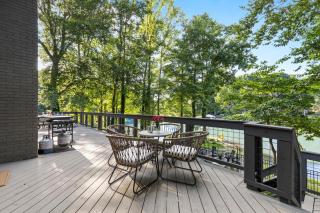 Niblick on Norman w/Heated Pool & Optional Boat Rental - 2