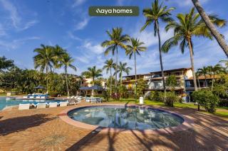 Cozy 3BR House - Front of Marina- Pool - 3