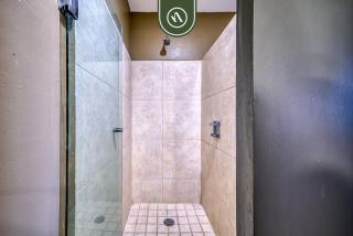 Oceanfron 4 BR Condo - Beach - Wyndham Pool - 5