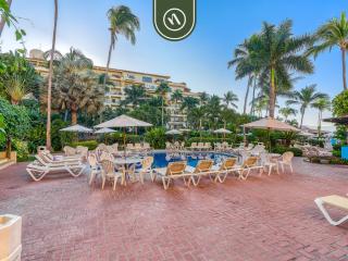 Beachfront 2 BR Condo - Beach - Pools - Tennis - 5