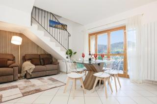 Prestige Villa - 5 min from the train station - Garden and private Parking - 6