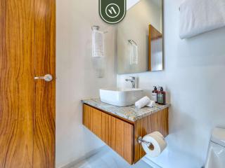 New 1BR Condo in Versalles with Rooftop Pool - 9