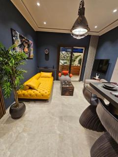 Charming apartment with private heated pool - 4