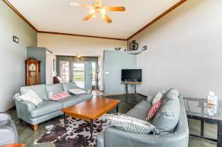 Hiking Nearby! Mountain-View Home Outside ABQ - 5