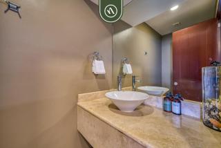 Oceanfron 4 BR Condo - Beach - Wyndham Pool - 0