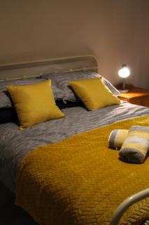 Tranquil Countryside Escape in Rural Kent - 7