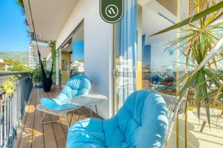 Amazing 1 BR Condo with Rooftop Pool - Gym - King - 9