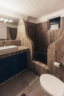 Cozy 2BR King beds - Rooftop Pool - Fast WiFi - 7