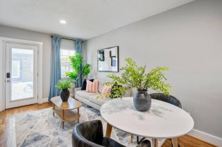 Charming, Fully-Equipped Studio With Gated Parking - 2