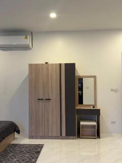 Rungrueng Apartment - 5