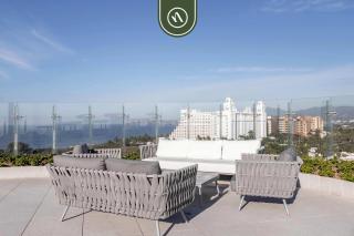 Luxury 3 BR Condo - Beach Access 1 Block Away - 6