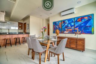 New 2 BR Condo One Street From Beach - Pool - Gym - 5