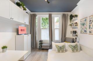 GuestReady - Charming Brook Green Studio - 5