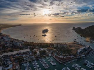 Capitalia Ocean Views Rooftop Grill & Gym - 7