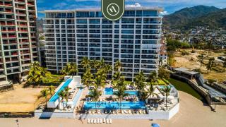 Oceanview Studio - Beach - King Bed - Pool - 7