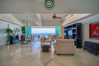Amazing Condo with Ocean View - Jacuzzi - Beach - 3