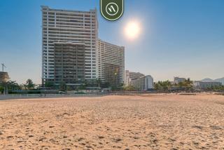 Amazing Condo with Ocean View - Jacuzzi - Beach - 2