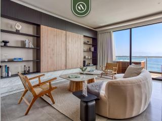 Luxury Oceanfront 3 BR Condo with Balcony - 2