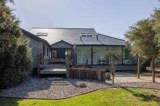 Luxury Seafront Family Home - Indoor Pool - 5