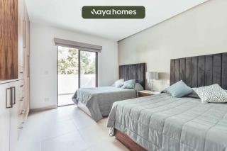 Cozy 2BR House 2 min to the Beach - Pool - Terrace - 2